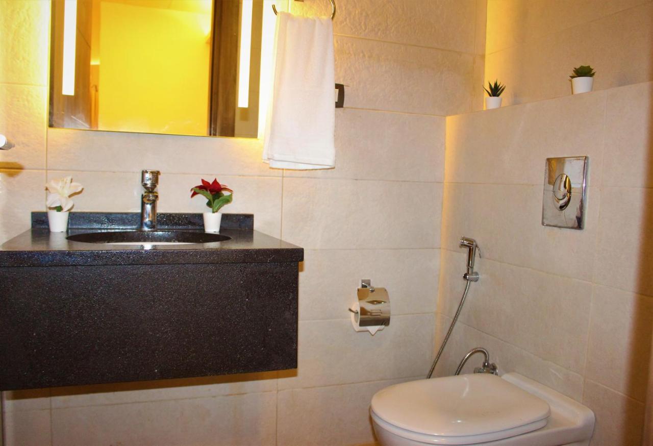New Merryland Hotel 3*
